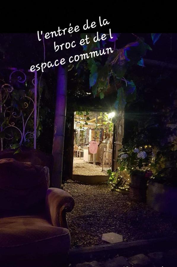 Mimi La Sardine Bed and Breakfast Saint-Gervais en-Belin Εξωτερικό φωτογραφία