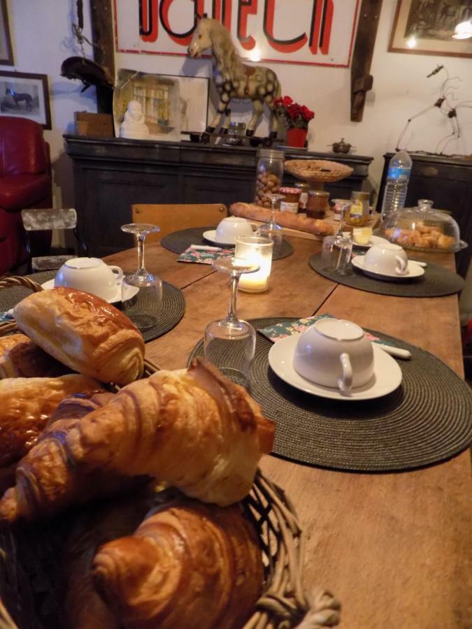 Mimi La Sardine Bed and Breakfast Saint-Gervais en-Belin Εξωτερικό φωτογραφία