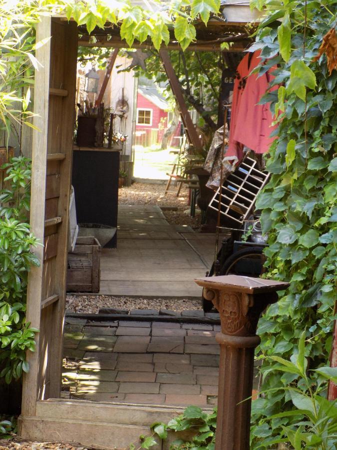 Mimi La Sardine Bed and Breakfast Saint-Gervais en-Belin Εξωτερικό φωτογραφία